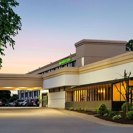 Wyndham Garden Inn Pittsburgh Airport Robinson Township  Exterior photo